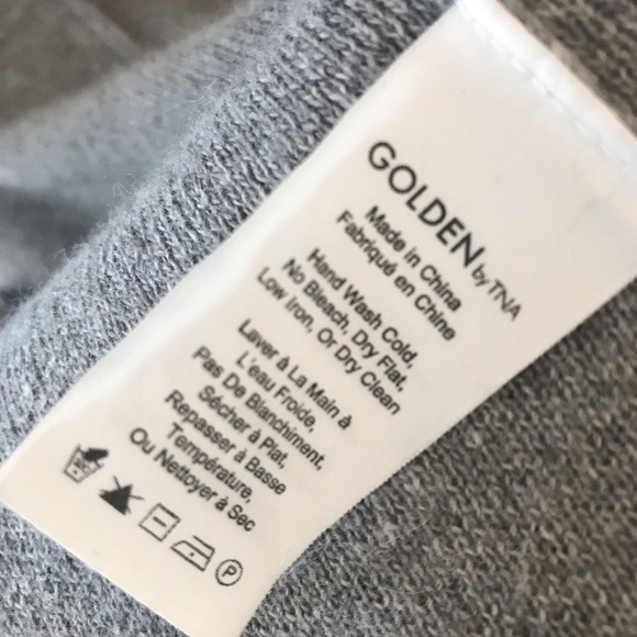 Aritzia Golden by TNA Roohan sweater cape XXS/xs - Picture 4 of 7